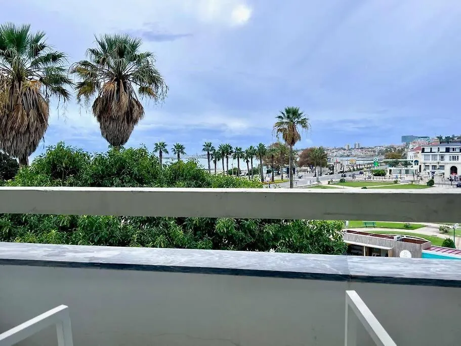 Estoril - Bay View Apartment